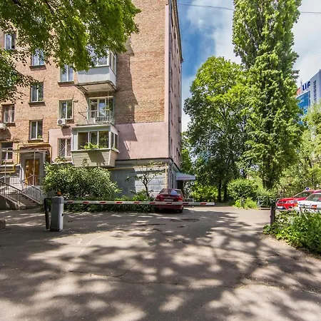 Smart Loft Апартаменти Київ